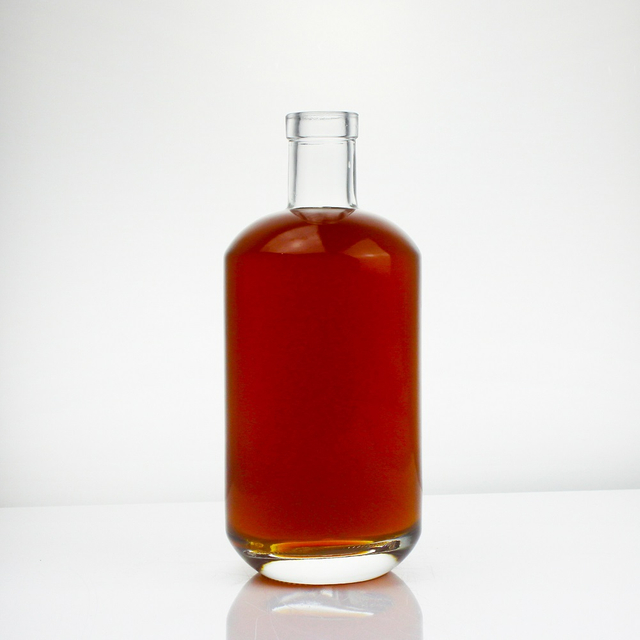 Wholesale Price 750ml Anika Bottle Unique Spirit Glass Bottle